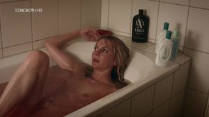 Annette O'Toole in Sexy Lingerie – Cross My Heart (1:39) | NudeBase.com