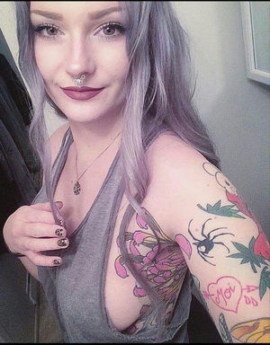 Stunning tattooed babes and goths, photo