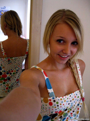 Blonde amateur teen exposes her tits and