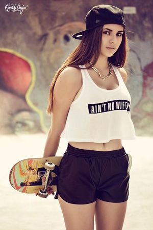 girl skatepark Tumblr Skater girl..