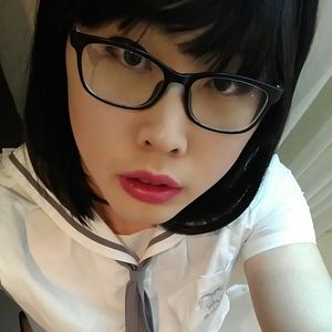 Sexy CD in Shorts- Cute Asian