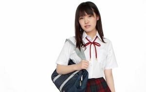 Nanaka Yamashita school girl Japanese