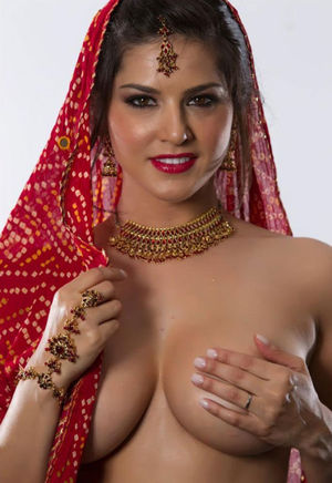 Indian Gfs posing and fucking for the