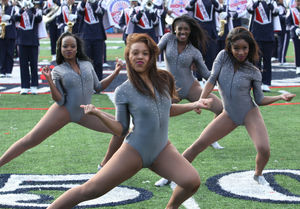 Black Cheerleaders in Pantyhose..