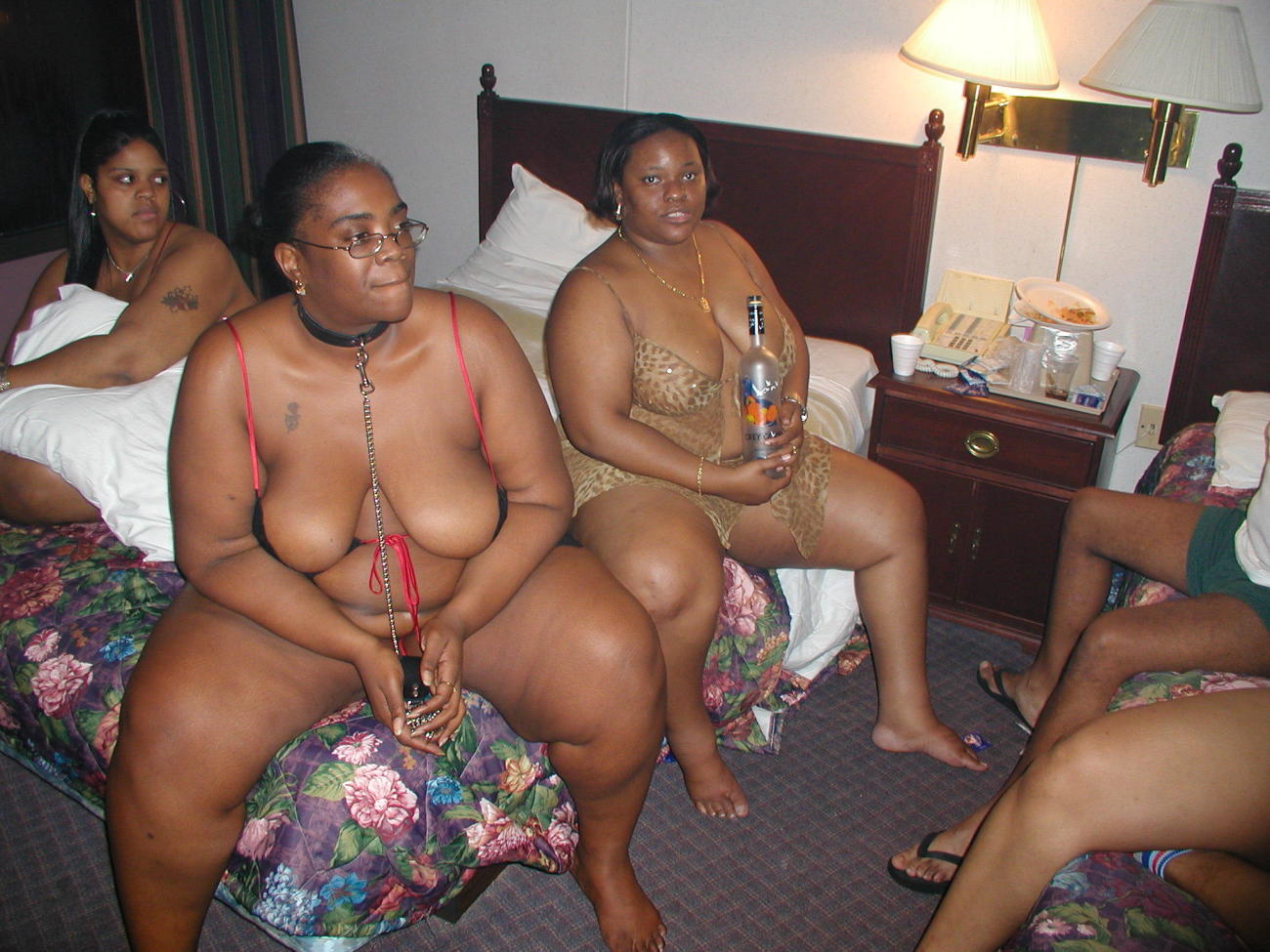 Fat black women swingers pic